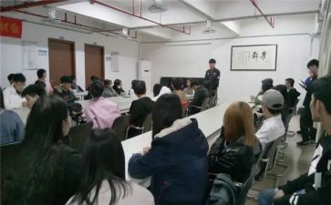 副班长个人年终工作总结8篇