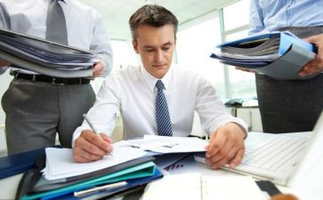 职员辞职申请范文5篇